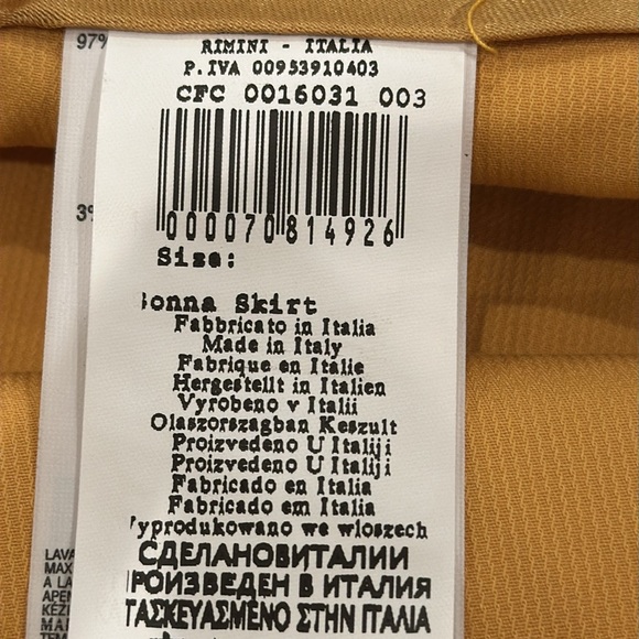 Skirt Suit Made In Italy - Picture 3 of 15